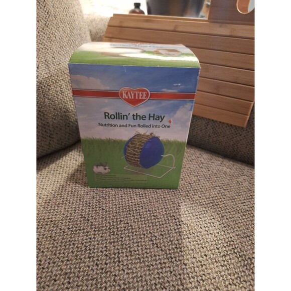Kaytee Rollin the Hay for Small Animal. Hay Dispenser.  5.62" x 5.62" x 7.31" Ne - Picture 1 of 6